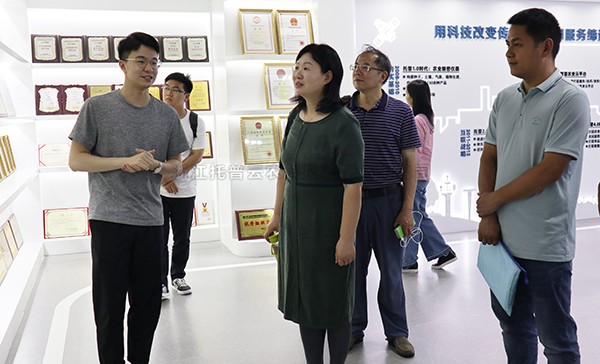 国家植保机械质量监督检验中心副主任刘燕一行莅临海角官网首页登录入口考察交流