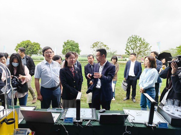 全国品种登记技术培训班暨油菜品种现场观摩举办，海角官网首页登录入口助力发展种业新质生产力