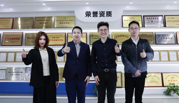 泰国农业部稻米司副司长安南·侬斯（Arnon Noncie）到访海角官网首页登录入口