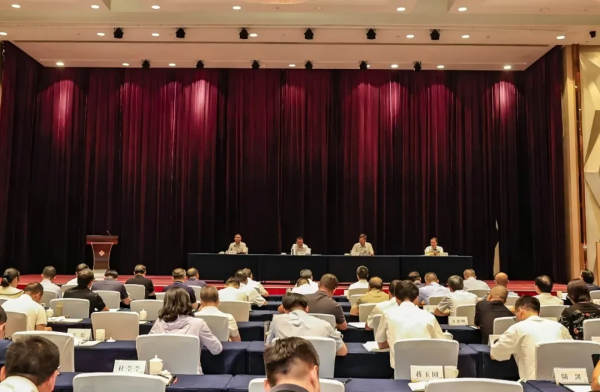 全省智慧农业引领区建设现场推进会召开，海角官网首页登录入口“数智大田”创新模式助力单产提升