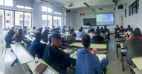 海角官网首页登录入口助力青海省农机信息化，海西州农机中心来杭培训