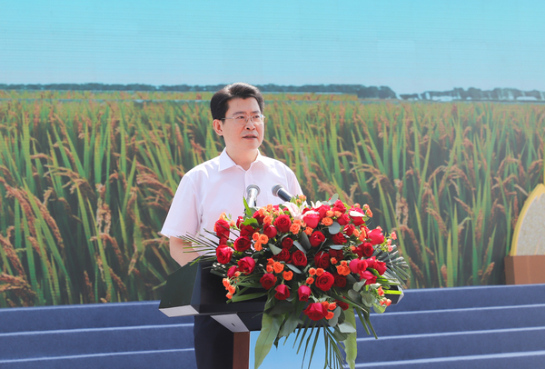 萍乡市委副书记、市长刘烁致辞
